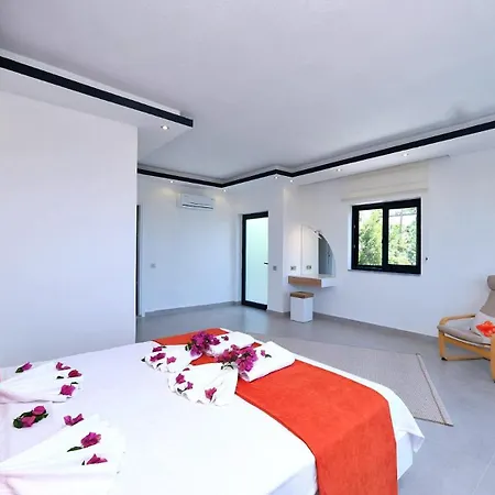 Uzumlu Village 3 Bedroom Villa *
