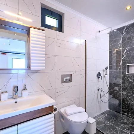 Uzumlu Village 3 Bedroom * Kalkan