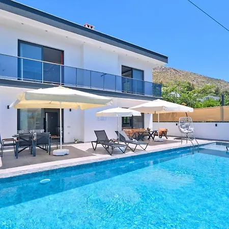 Villa Uzumlu Village 3 Bedroom