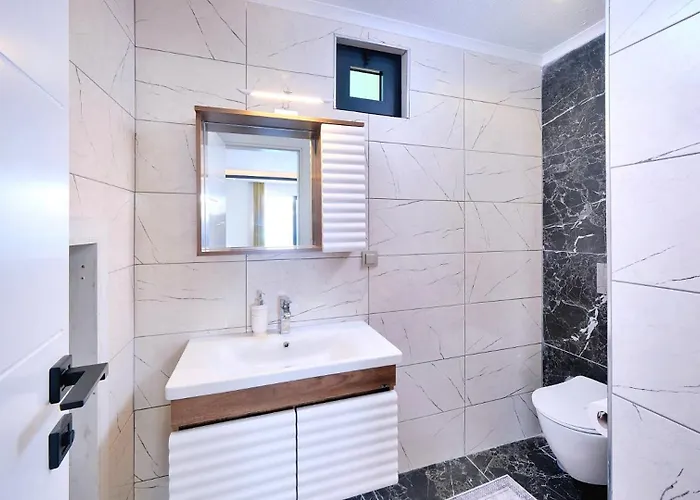 Uzumlu Village 3 Bedroom Καλκάν