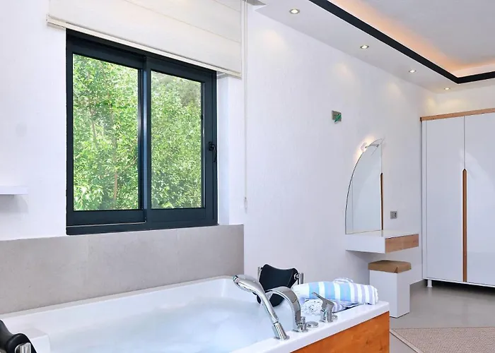 Uzumlu Village 3 Bedroom * Καλκάν