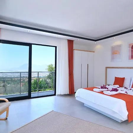 Uzumlu Village 3 Bedroom 6716 Kalkan